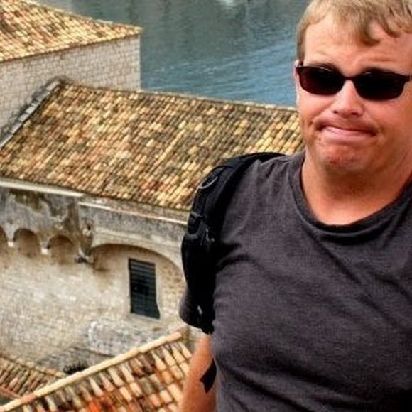 Meet your Posher, Brad - Picture 1 of 1